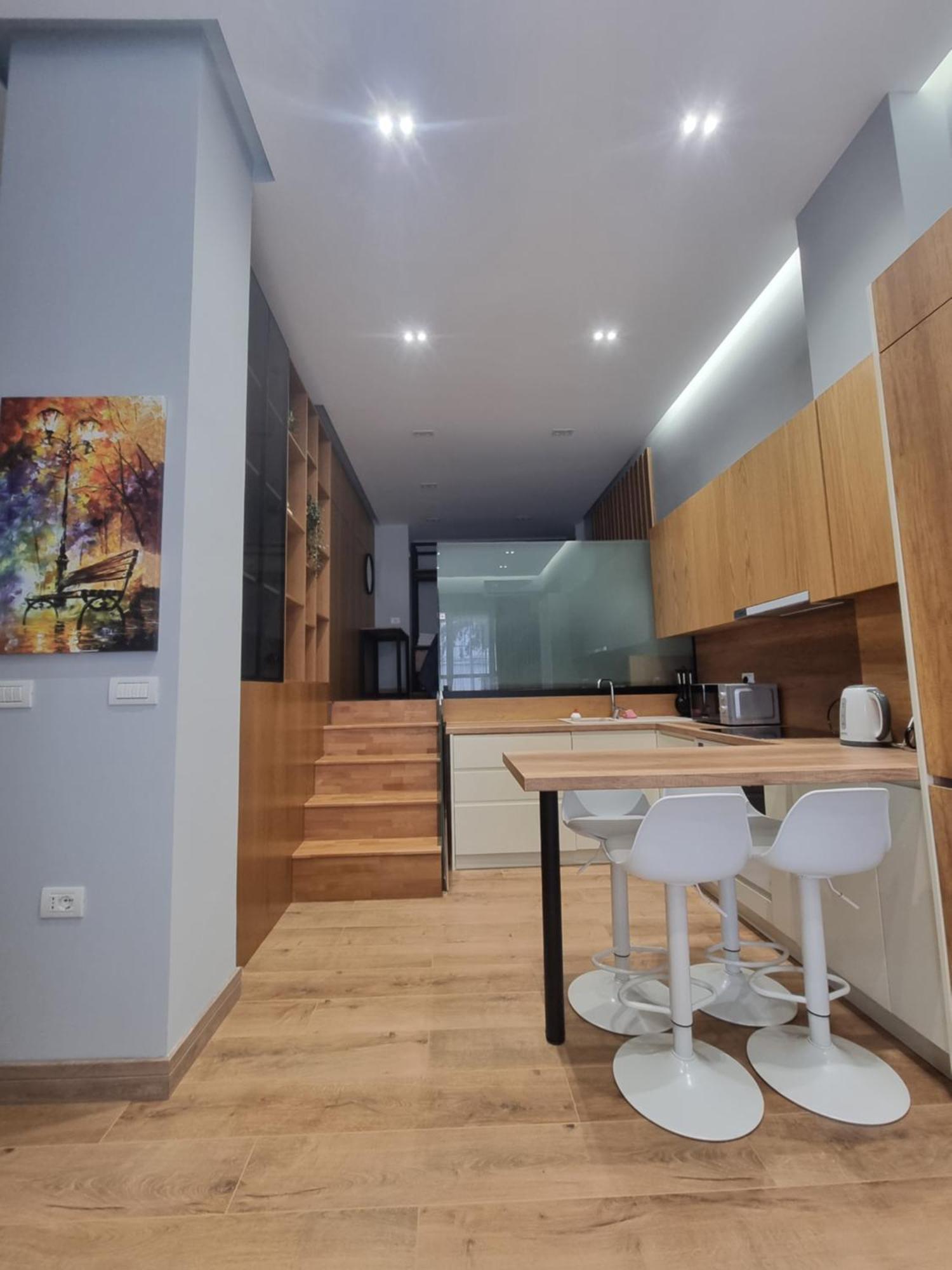Centrepoint Stylish Apartment Tirana Exterior photo